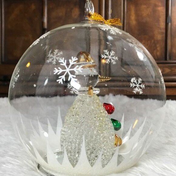 Sorelle Blown Glass Lighted Snowman Snowflake Globe Ornament - Picture 3 of 13